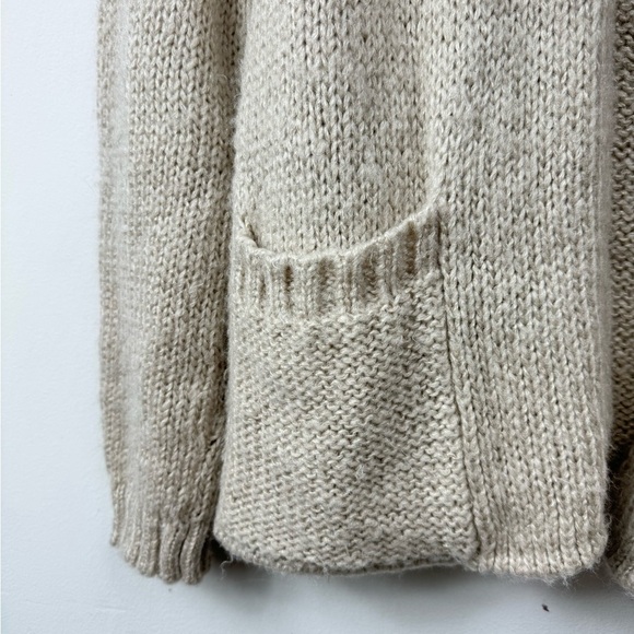 Wooden Ships Size S/M Open Front Cardigan Sweater Mohair Blend Lightweight Beige - Picture 5 of 5